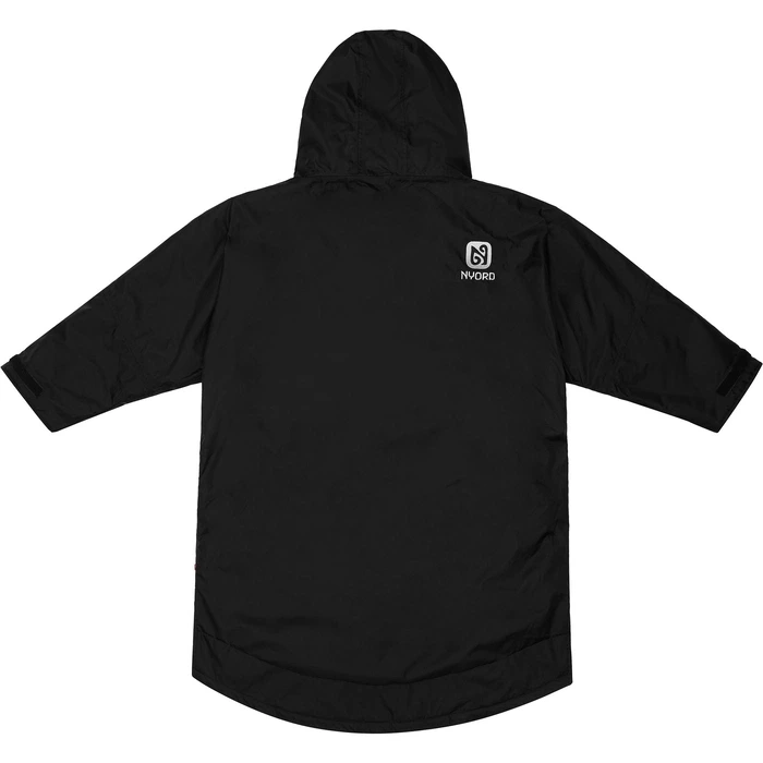 Nyord-Primaloft-Outdoor-Robe_Black-Grey_02.webp