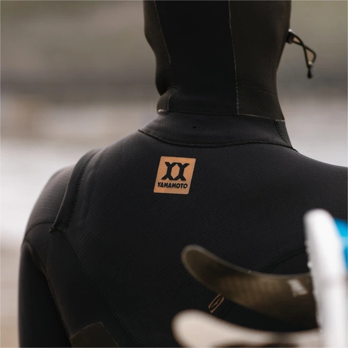 50631-2024 Gul Mens Viper 6_5_4mm Yamamoto Hooded Chest Zip Wetsuit VR1225 - Black (5.webp