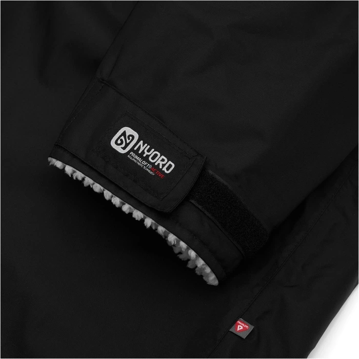 Nyord-Primaloft-Outdoor-Robe_Black-Grey_09.webp